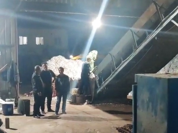 金双联纸塑分离设备让果袋纸再生为鞋底衬