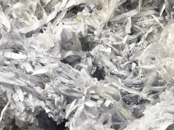 淋膜纸回收再利用离不开金双联纸塑分离机
